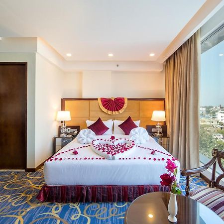 Grand Palace Hotel & Resorts Sylhet Exterior foto
