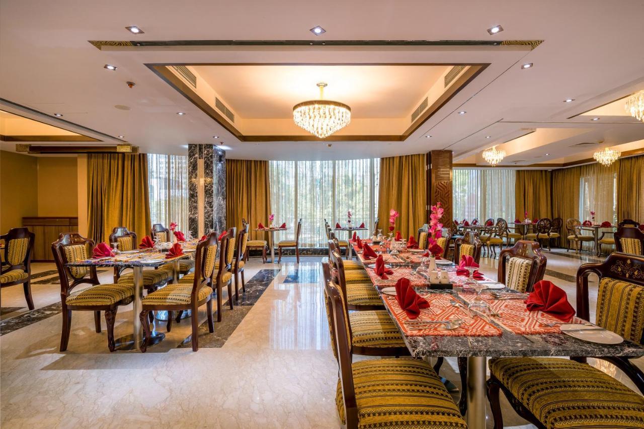 Grand Palace Hotel & Resorts Sylhet Exterior foto